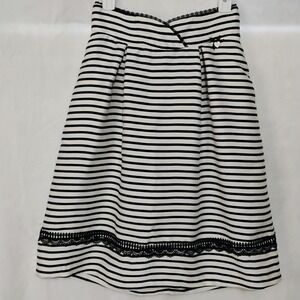 Lynne Black White Striped Lace Trim A-Line Skirt Size 36 Made in Greece W